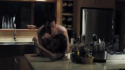 Tinju bokep janda toge besar di pantatnya