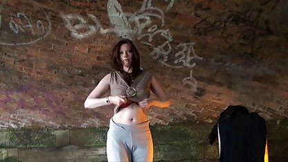 Pantyhose bokep super toge di mobil