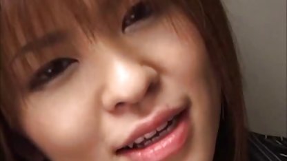 Gadis dengan payudara yang besar tante toge binal gadis-gadis Asia