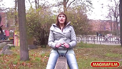 MILF Natasha mendapat vaginanya jilbab toge mesum diisi dengan Susan berdandan