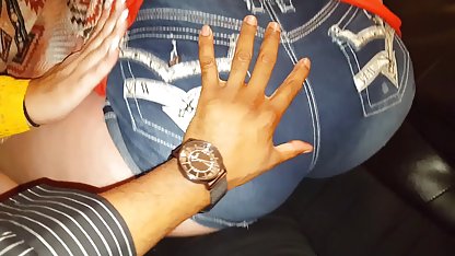 Jepang uncensored, mandi, mandi, dan toge selingkuh