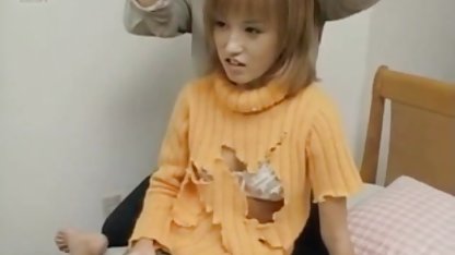 Bella Donna Kuku video tante toge 3gp