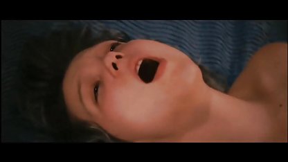 Naga toge muncrat wanita mendapat kacau keras.